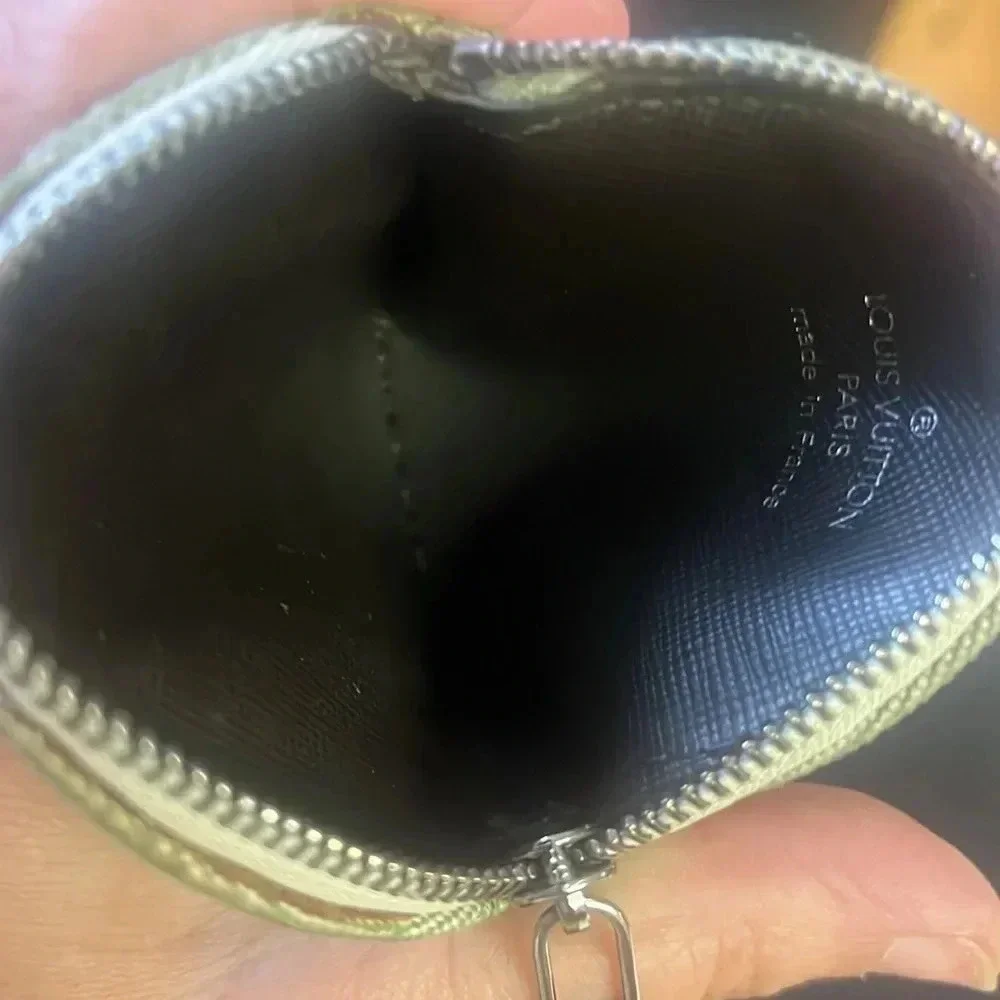 Louis Vuitton mini Lin monogram Conta De Fis coin pouch COA included